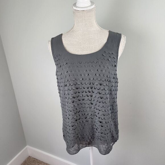 gianetta Tops - Gianetta Women’s Sleeveless Knit Back Woven Front Top Size Medium